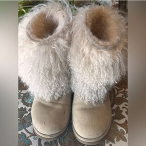 Rare UGG Lida/ Mongolian sheepskin Short Winter Boots